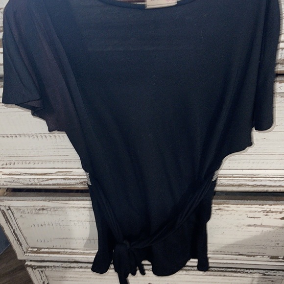 Agaci black blouse with black and white band size large never worn cute - Picture 3 of 7